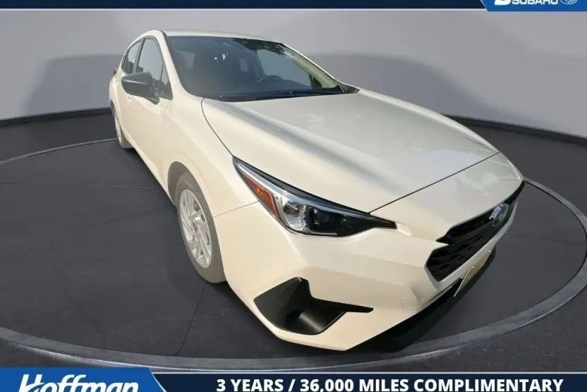 2025 Subaru Impreza Base photo 1