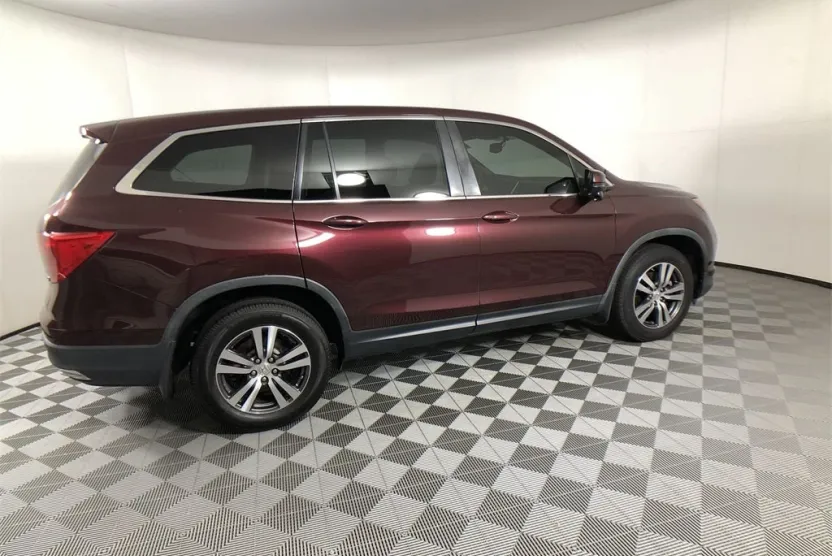 2016 Honda Pilot EX-L photo 1
