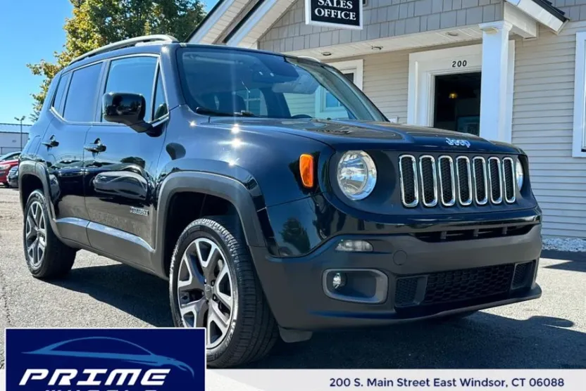 2016 Jeep Renegade Latitude photo 1