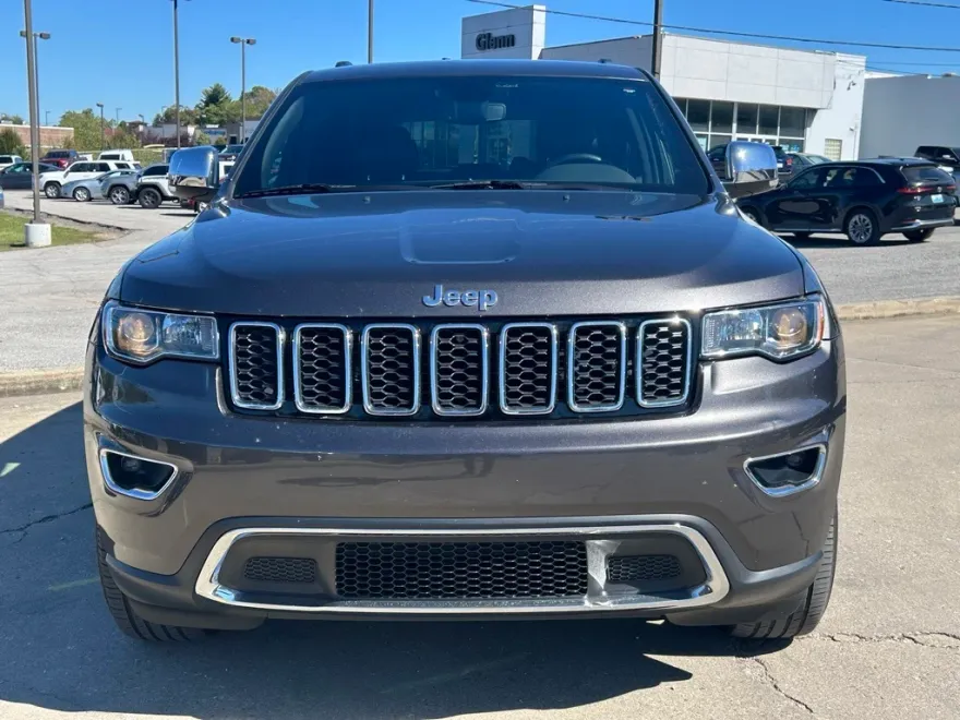 2019 Jeep Grand Cherokee Limited photo 1