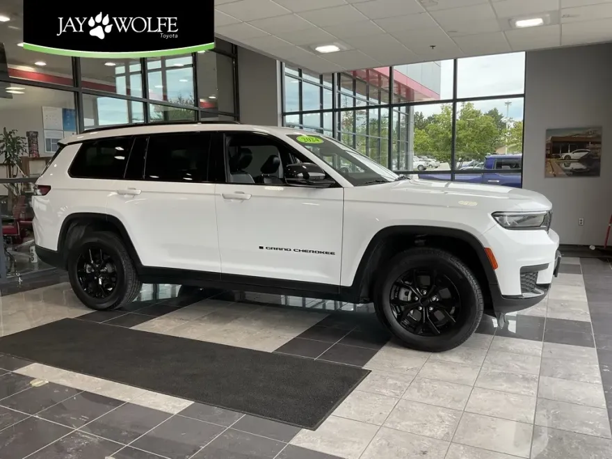 2024 Jeep Grand Cherokee Altitude photo 1
