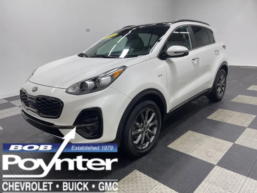 2020 Kia Sportage S photo 1