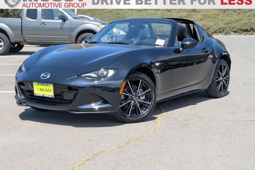 2025 Mazda MX-5 Miata Miata RF Grand Touring photo 1