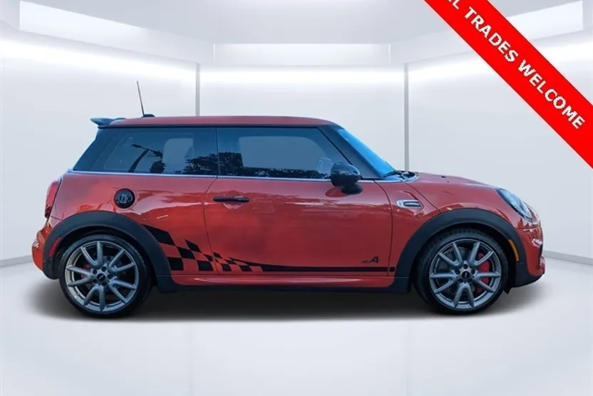 2019 Mini Cooper 2 Door Hardtop photo 1