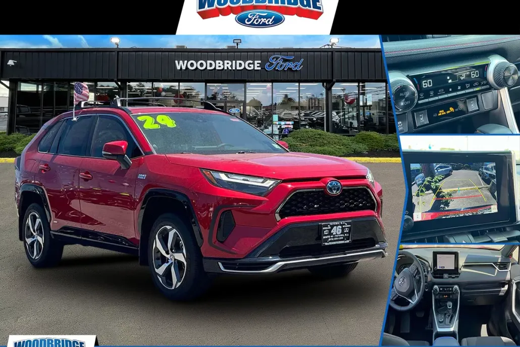 2024 Toyota RAV4 Prime SE photo 1