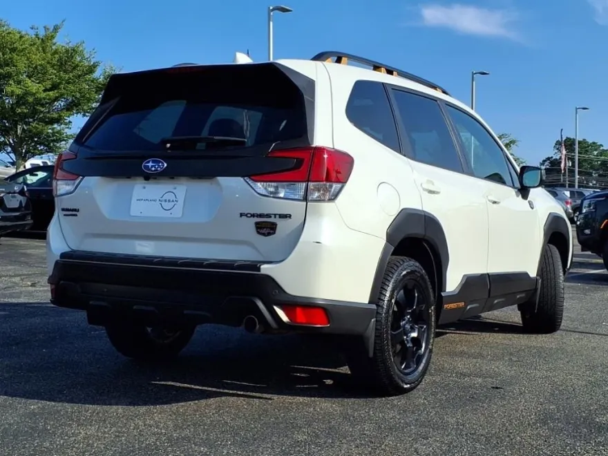 2022 Subaru Forester Wilderness photo 1