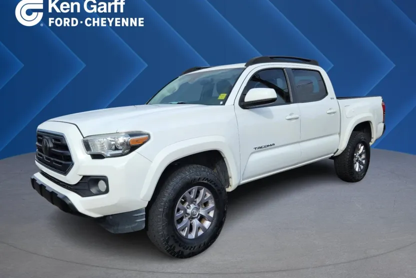 2018 Toyota Tacoma SR photo 1