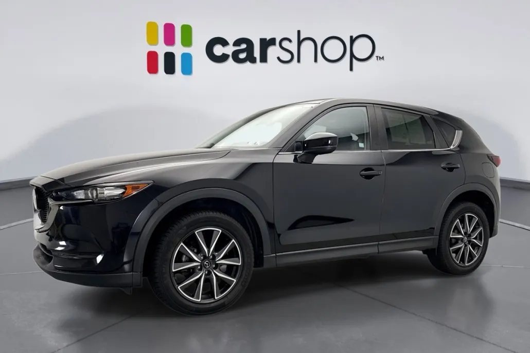 2018 Mazda CX-5 Touring photo 1