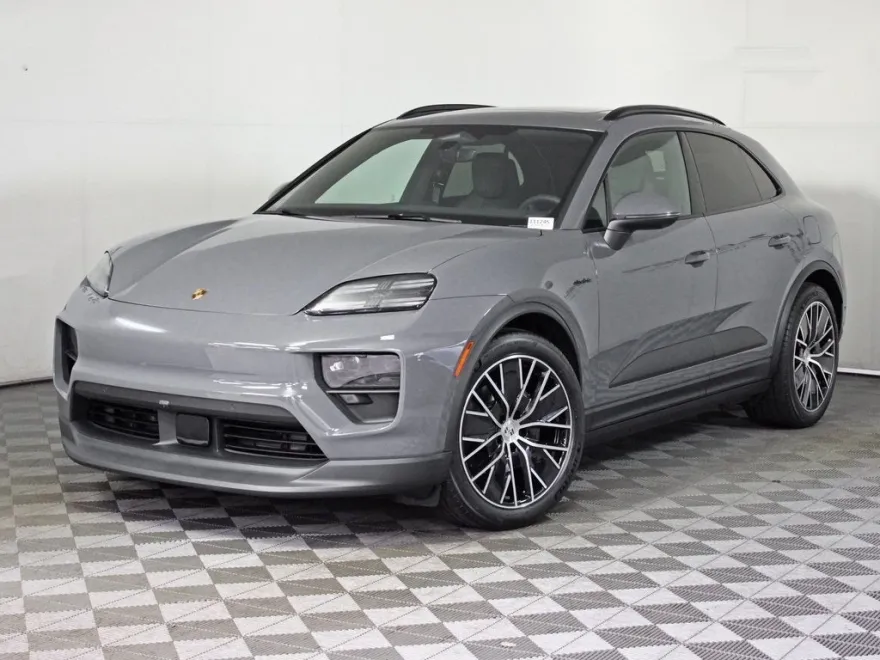 2025 Porsche Macan Base photo 1