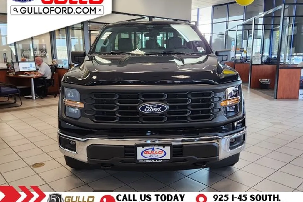 2025 Ford F-150 XL photo 1