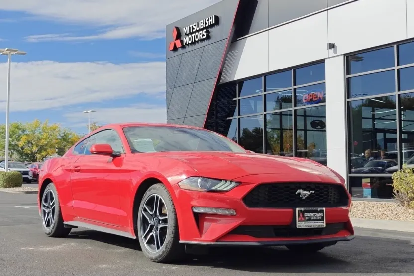 2023 Ford Mustang EcoBoost Premium photo 1