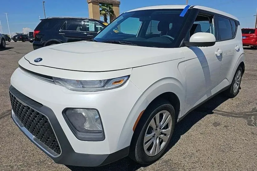 2020 Kia Soul LX S X-Line photo 1