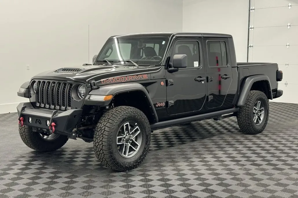 2021 Jeep Gladiator Mojave photo 1