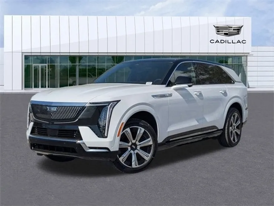 2025 Cadillac Escalade IQ Luxury photo 1