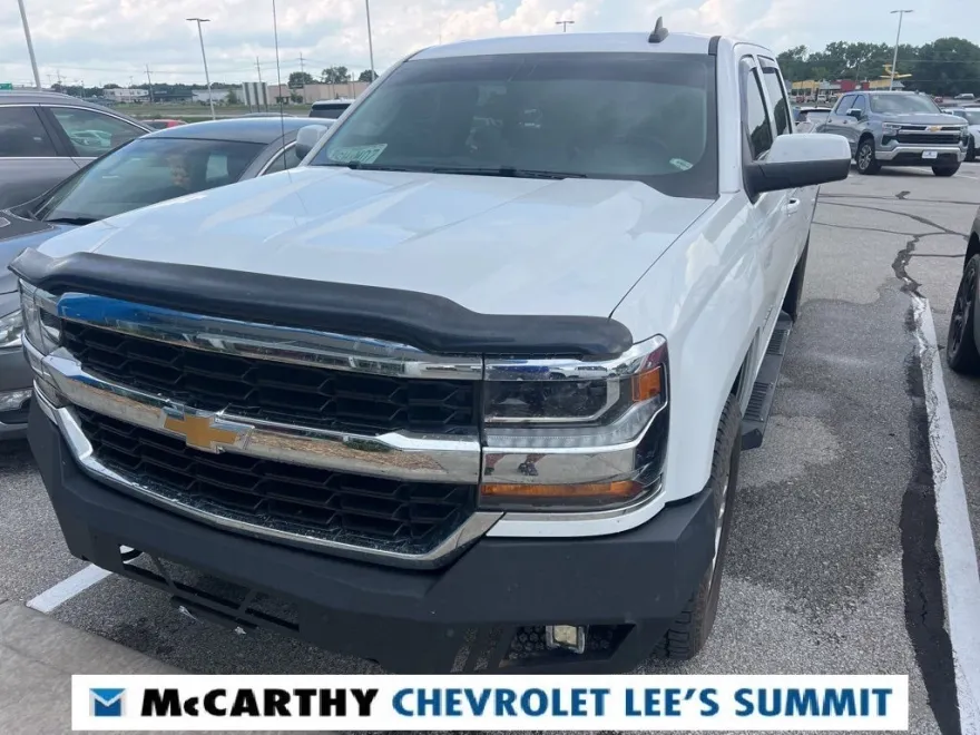 2018 Chevrolet Silverado 1500 LT1 photo 1