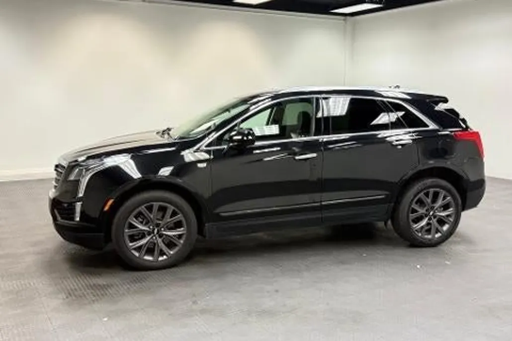 2019 Cadillac XT5 Luxury photo 1
