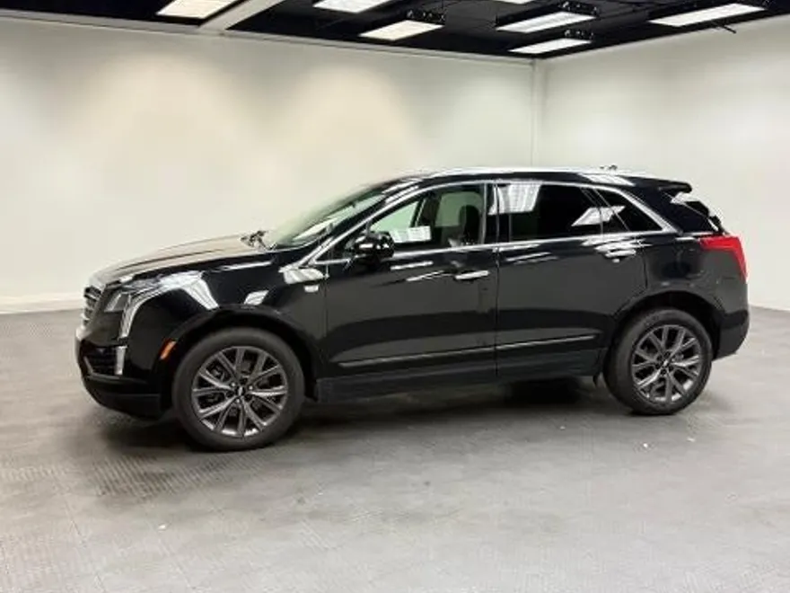 2019 Cadillac XT5 Luxury photo 1