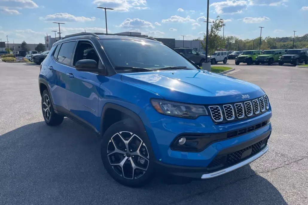 2026 Jeep Compass Limited photo 1