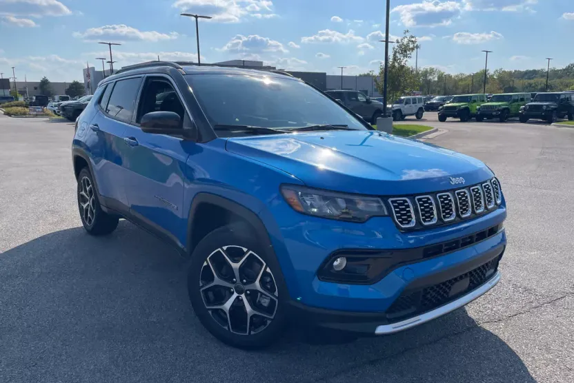2026 Jeep Compass Limited photo 1