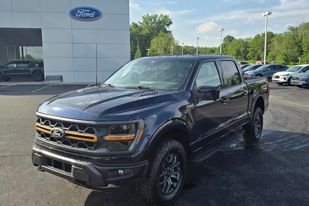 2025 Ford F-150 Tremor photo 1