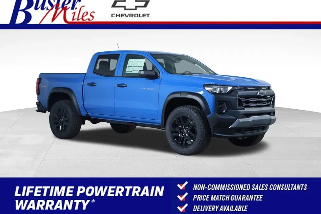 2025 Chevrolet Colorado Trail Boss photo 1