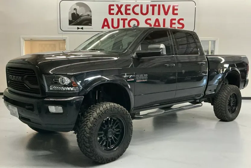 2018 Ram 2500 Laramie photo 1