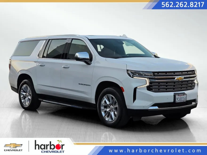 2023 Chevrolet Suburban Premier photo 1