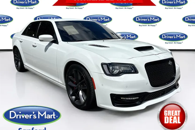 2023 Chrysler 300 photo 1
