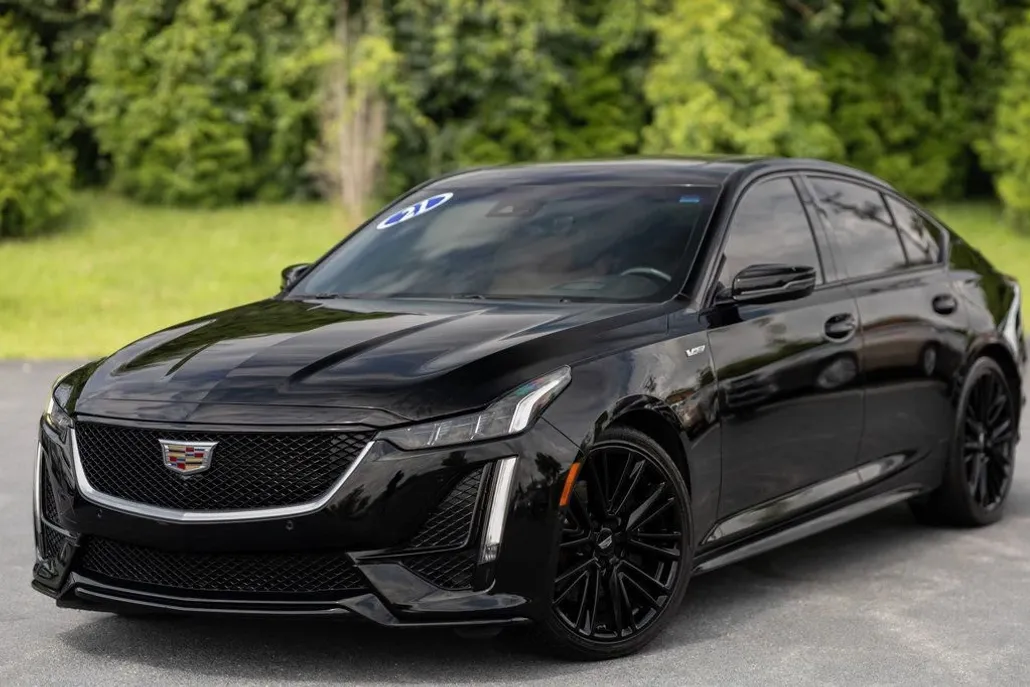 2021 Cadillac CT5 V photo 1