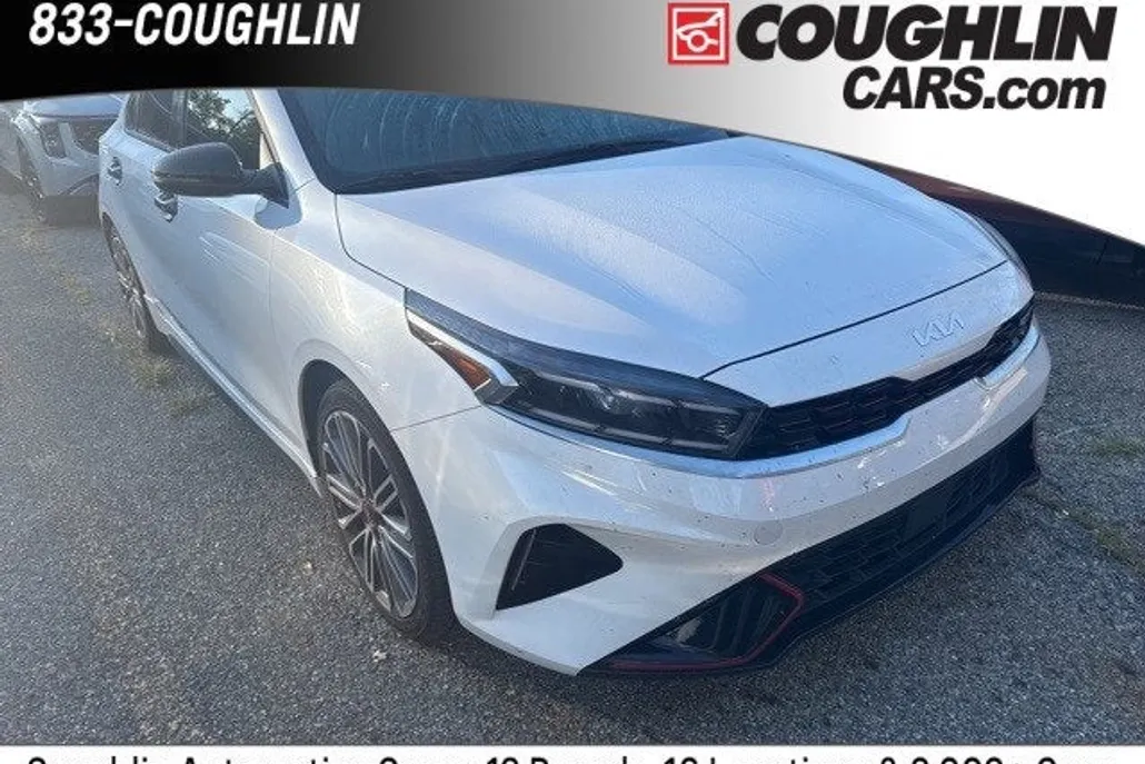 2022 Kia Forte GT photo 1