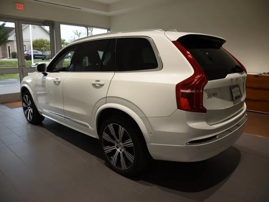 2023 Volvo XC90 Recharge Ultimate photo 1