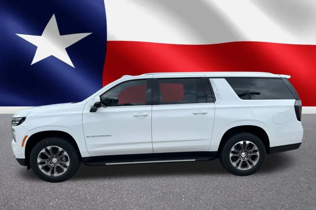 2026 Chevrolet Suburban LT photo 1