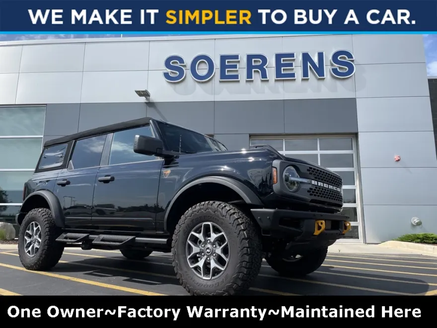 2024 Ford Bronco Badlands photo 1
