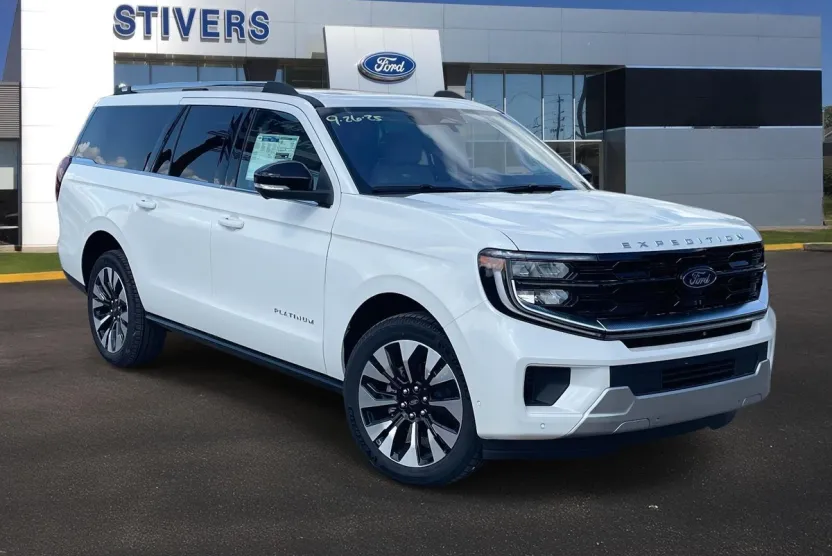 2025 Ford Expedition MAX Platinum photo 1