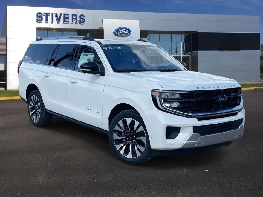 2025 Ford Expedition MAX Platinum photo 1