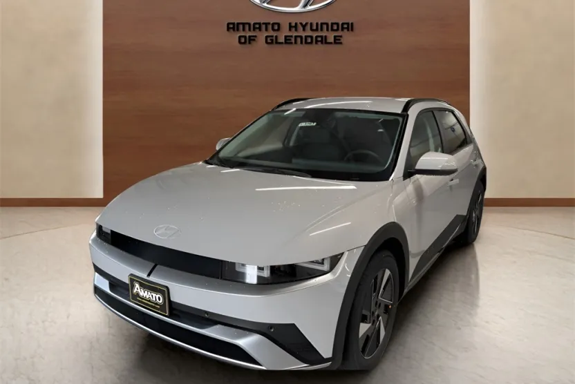 2025 Hyundai Ioniq 5 SEL photo 1