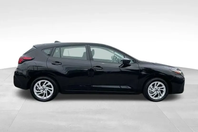 2025 Subaru Impreza Base photo 1