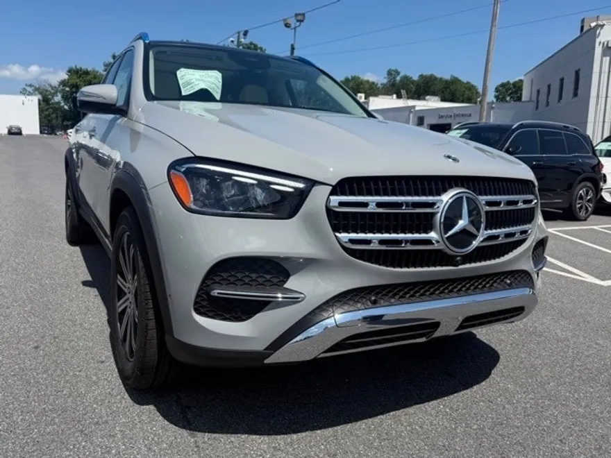 2026 Mercedes Benz GLE 350 4MATIC photo 1