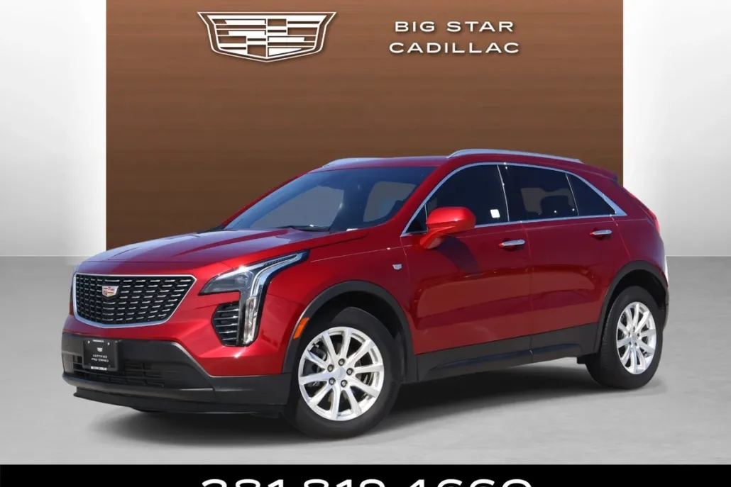 2023 Cadillac XT4 Luxury photo 1