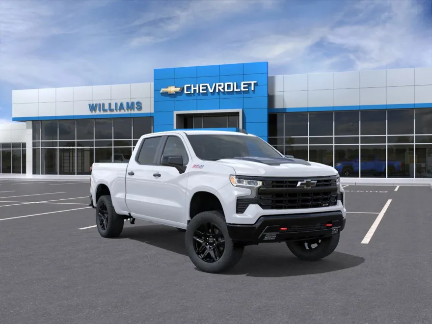 2026 Chevrolet Silverado LT Trail Boss photo 1