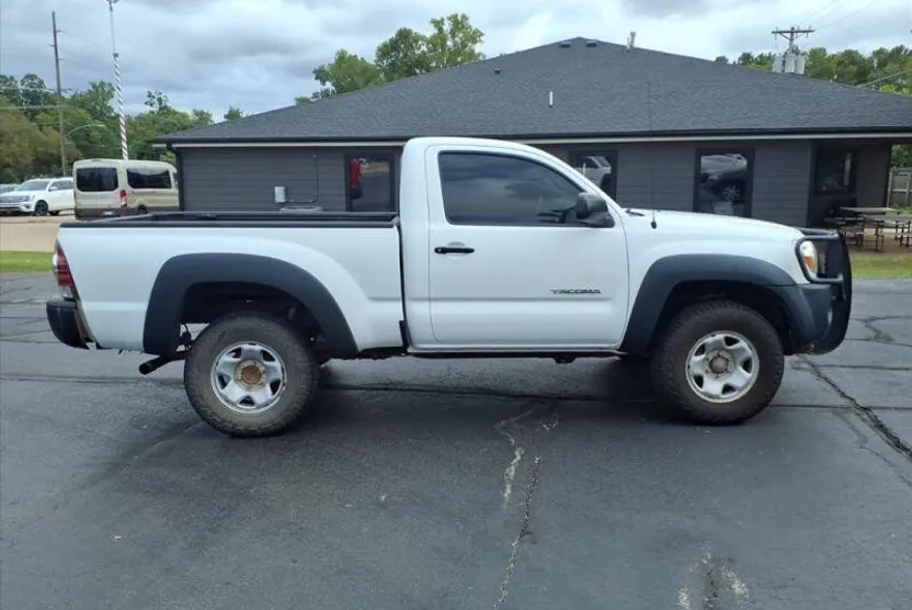2010 Toyota Tacoma 4x4 Base photo 1