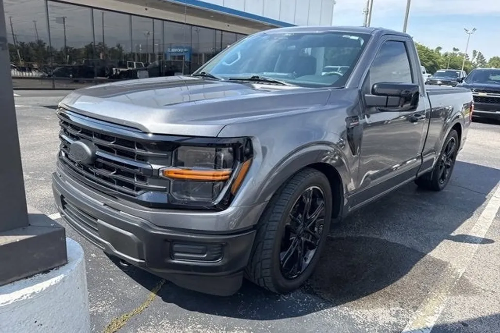 2024 Ford F-150 XL photo 1