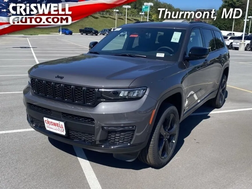 2025 Jeep Grand Cherokee Limited photo 1