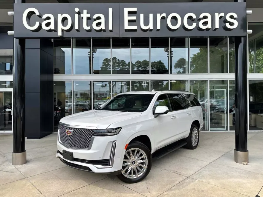 2024 Cadillac Escalade Premium Luxury photo 1