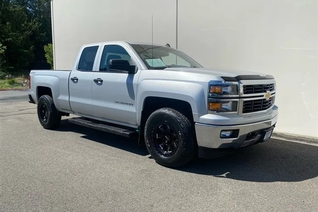 2014 Chevrolet Silverado 1500 LT photo 1