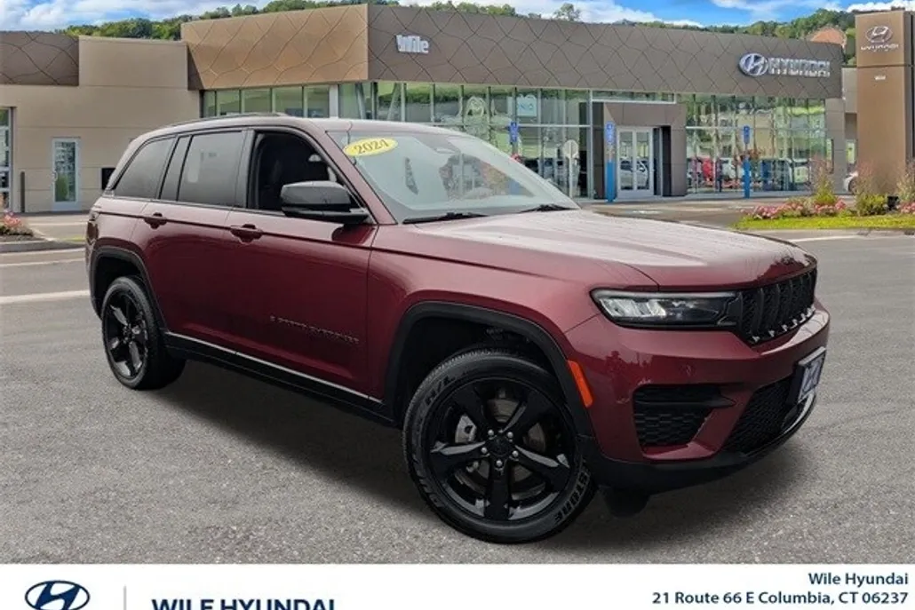 2024 Jeep Grand Cherokee Laredo Altitude X photo 1