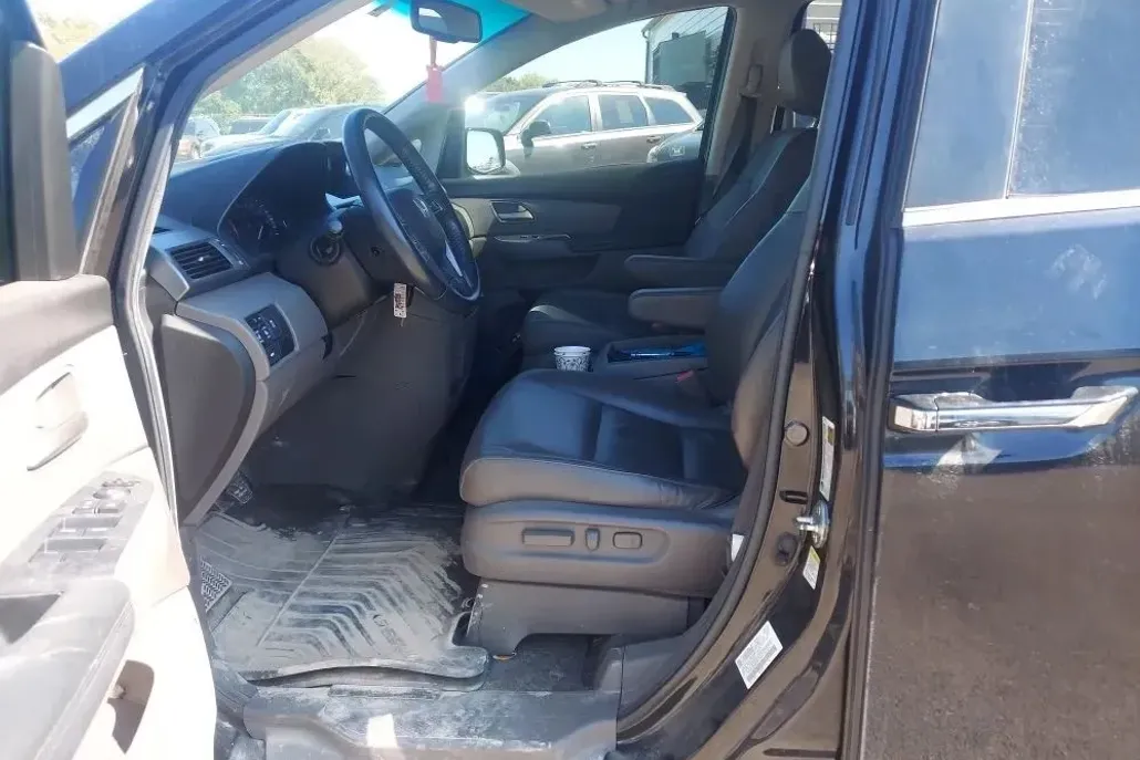 2012 Honda Odyssey EX-L photo 1