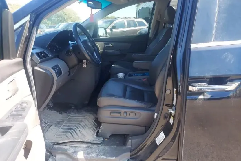 2012 Honda Odyssey EX-L photo 1