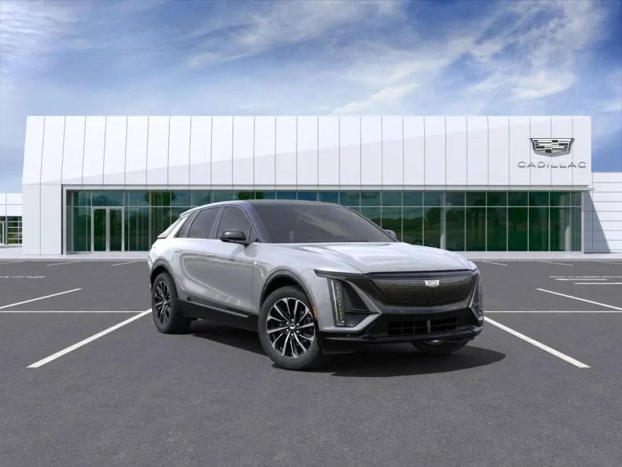 2025 Cadillac Lyriq Sport photo 1