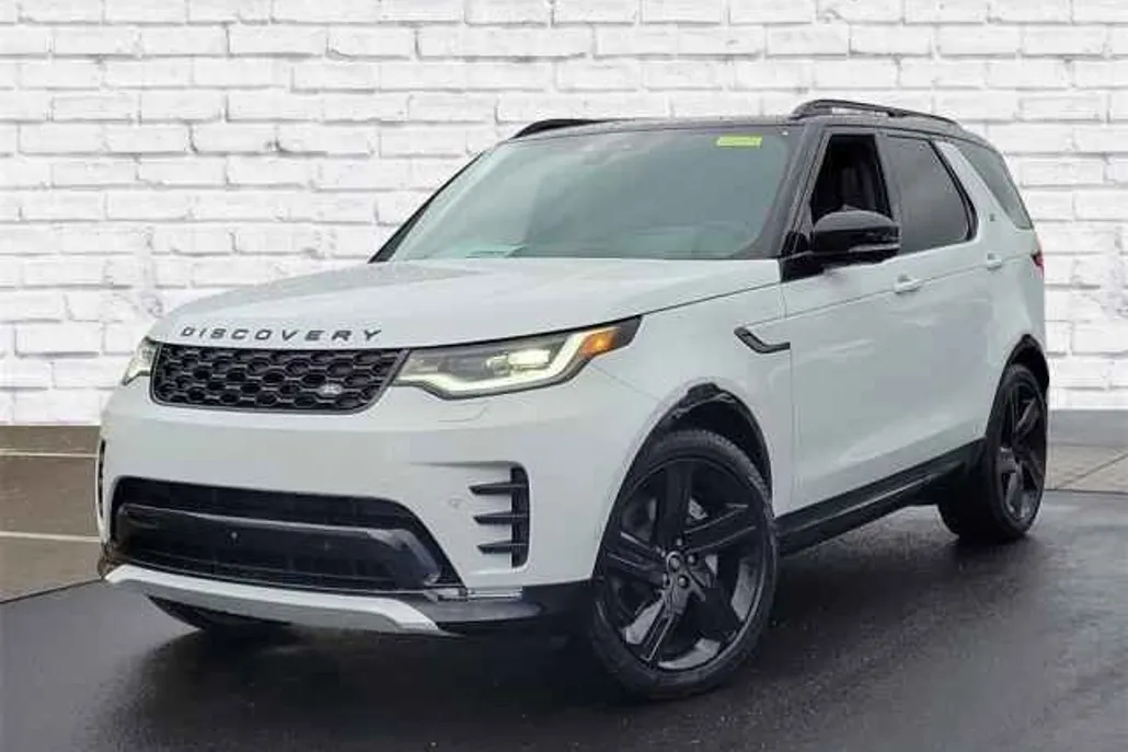 2025 Land Rover Discovery SE photo 1
